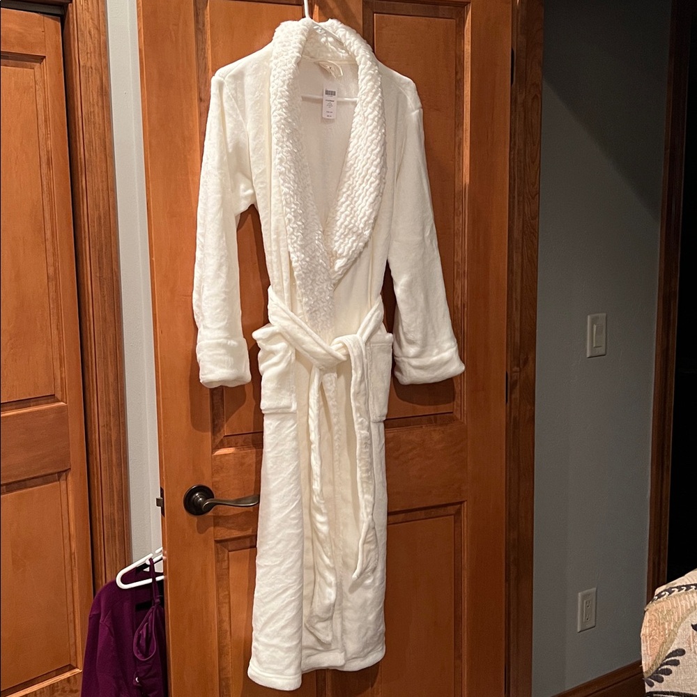 Soma Cream Sleepwear long Robe